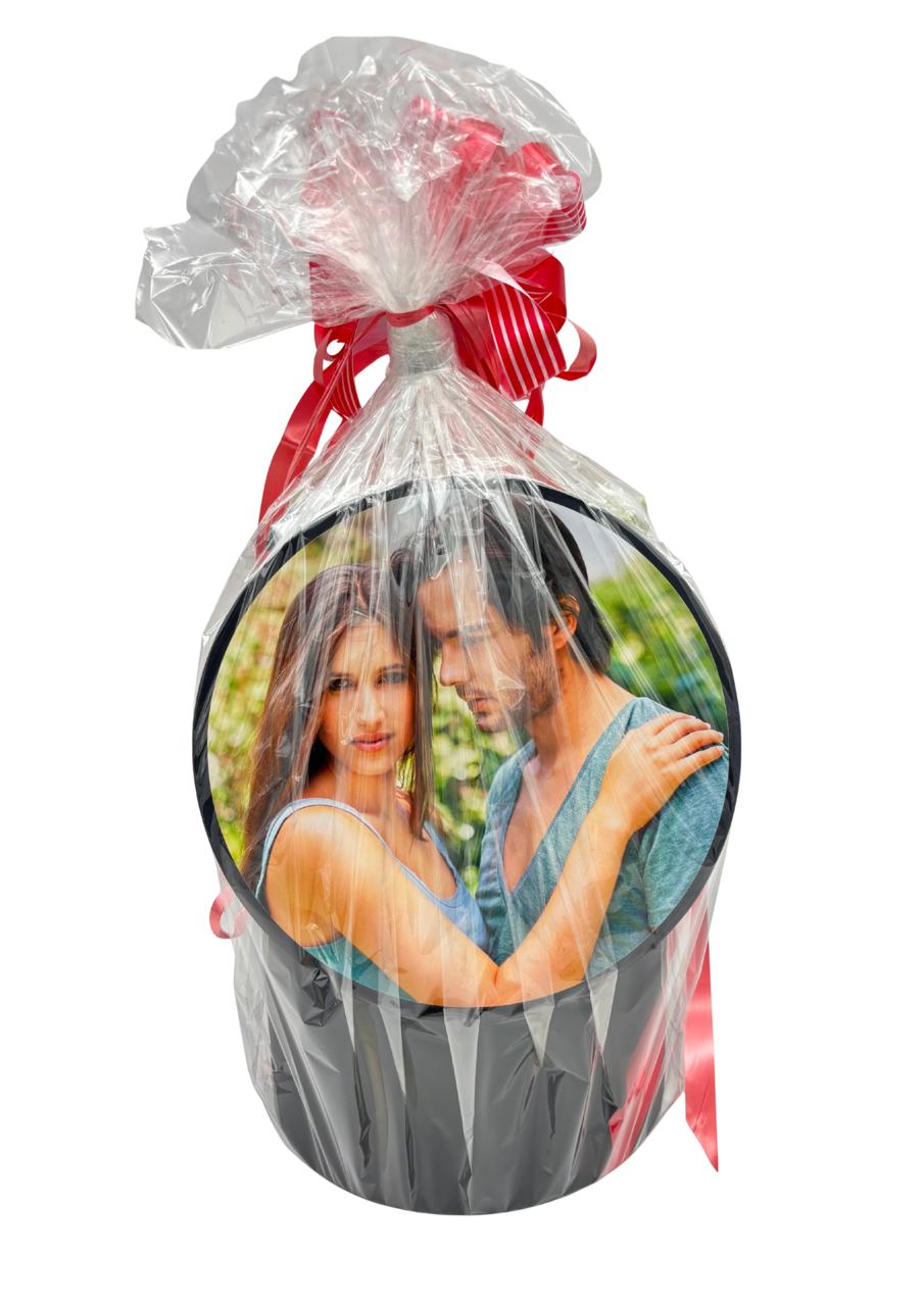 P4-Round Fiesta "Love is Sweet (Large)" Full Personalisation