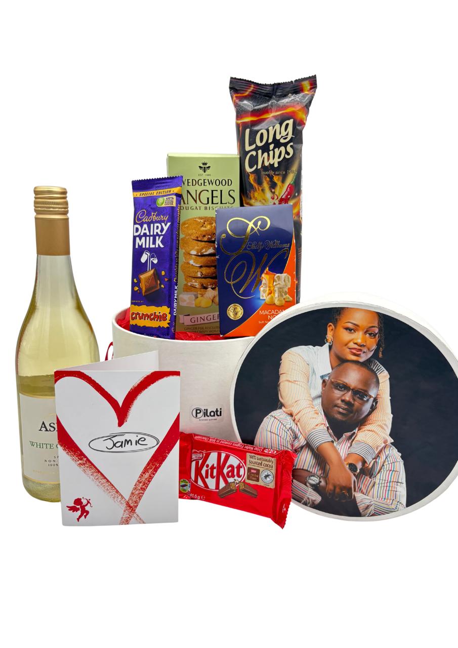P4-Round Fiesta "Red is for Love (Medium)" Full Personalisation